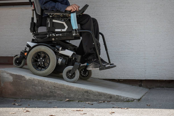 Comment calculer le pourcentage de pente d’une rampe pour handicapés ?